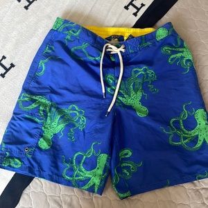 Polo, Ralph Lauren, men’s swim trunks with tie and Velcro closure - medium.